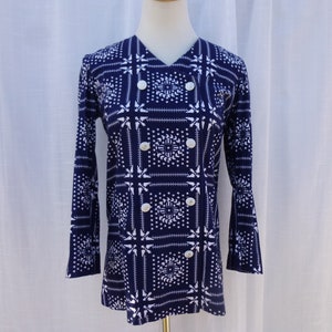 Vintage 60s Gigette Nautical Eagle Crest Star Emblem Geometric Print Cotton Double Buttoned Navy Blouse Retro read description Glam Garb image 2