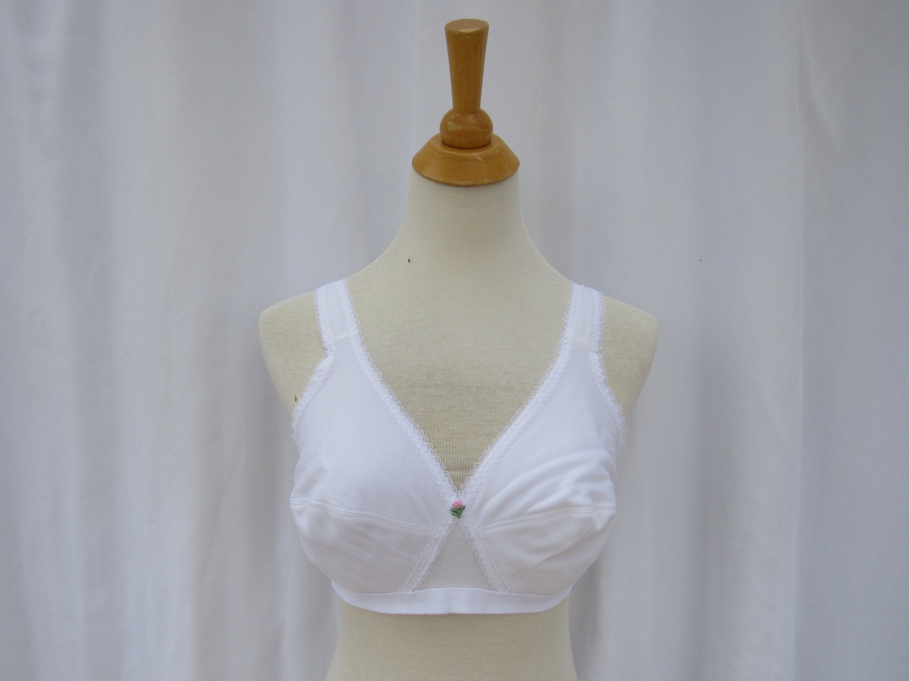 VINTAGE PLAYTEX CROSS Your Heart Lightweight White Cotton Bra 38C New In  Box $12.99 - PicClick