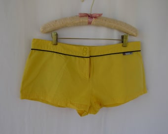 Vintage Y2K Adidas Cotton Low Waisted Semi-Fitted Beach Tennis Shorts Athletic Hot-Pants Sportswear Pockets | read description | Glam Garb