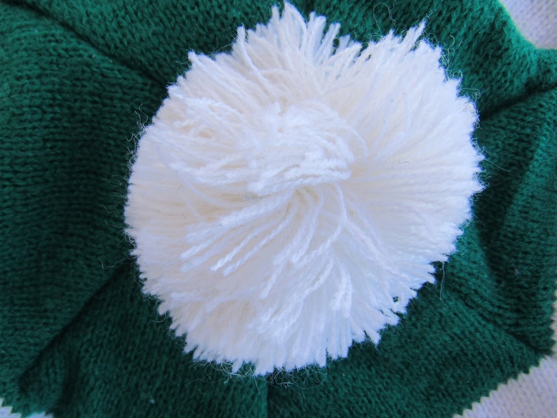 Glam Garb read description Vintage 80s 90s Erin Go Bragh Clover Logo Irish Sports Knitted Cap Pom-Pom Tamer Brim Hat Ireland Forever