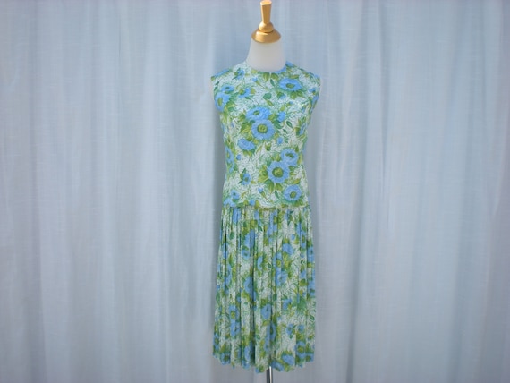 Vintage 60s Floral Blouse Tank Top Pleated Skirt … - image 1