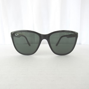 Vintage 70a 80s Ray-Ban Logo Bausch and Lomb B&L France Black Sunglasses Frames Gray Lenses Retro French Mod