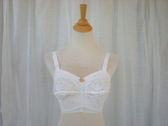 Vintage 50s 60s Figurette Lacy Pointy Bullet Full Cover Longline Bra 28 HH  XS Floral Lace Hook & Eye Retro Read Description Glam Garb 