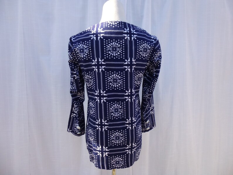 Vintage 60s Gigette Nautical Eagle Crest Star Emblem Geometric Print Cotton Double Buttoned Navy Blouse Retro read description Glam Garb image 7