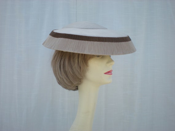 Vintage 50s Pin-pleated Tambourine 