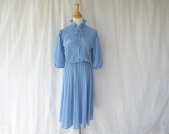 Vintage 70s 80s Promises Pleated Flared Dress: Ruffle Collar, Elastic Waist - Retro| read description