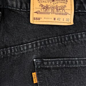 Vintage 1990s Levi’s Orange Tab 550 Relaxed Black Denim Jeans USA 42x32