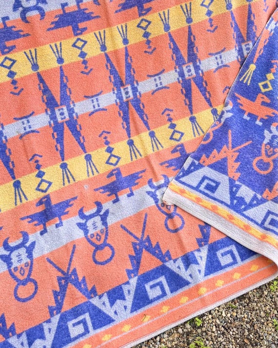 Vintage 1940s Southwestern Thunderbird Bull Reversible Pictorial Camp Blanket Throw