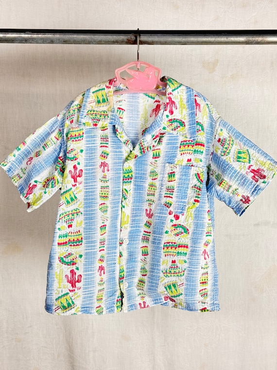 Vintage 1950s Childrens Mexican Novelty Print Seersucker Camp Collar Shirt