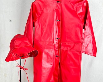 Vintage 1970s Childrens Firefighter Red Rubber Raincoat & Hat Set