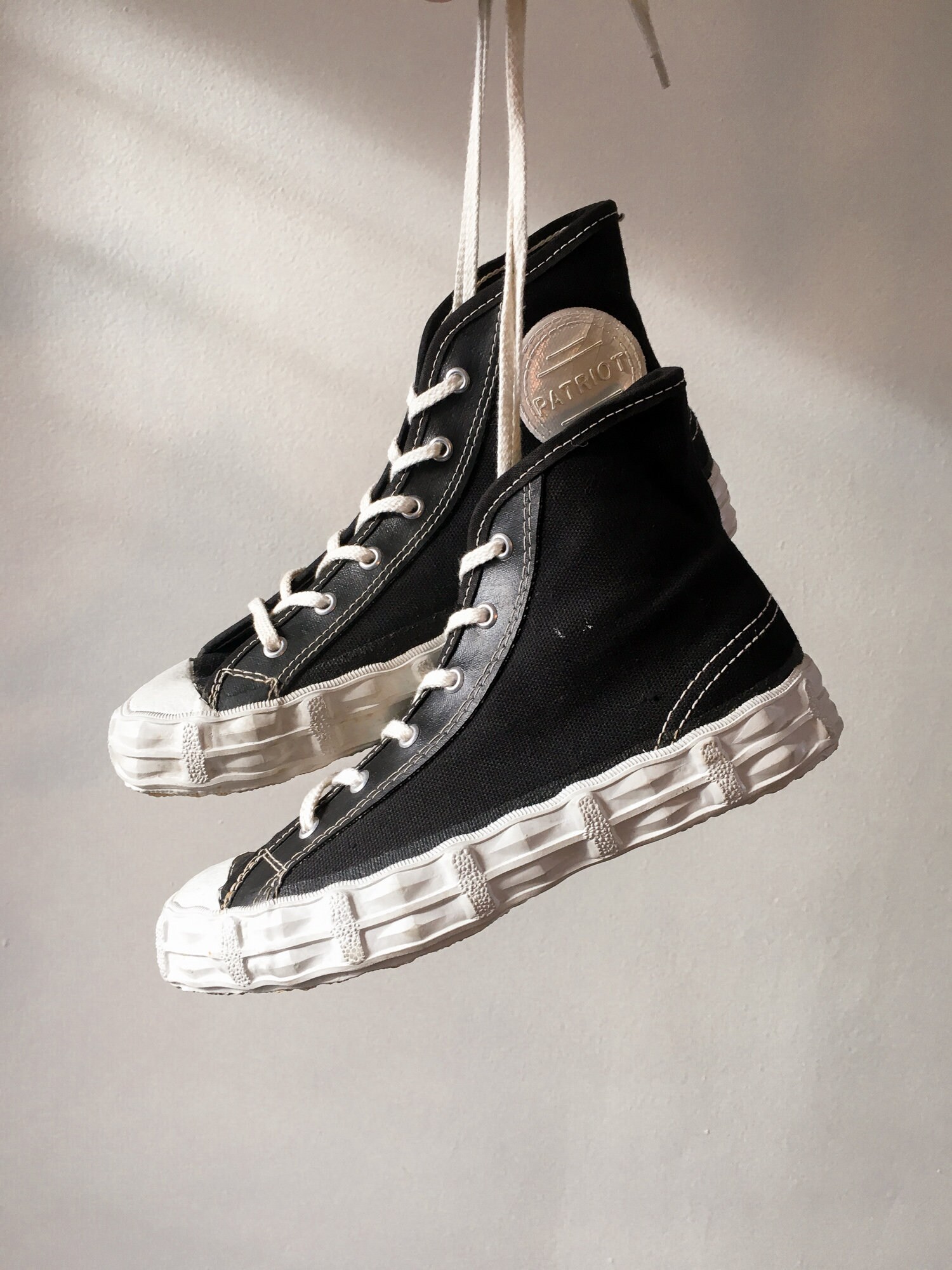 13.5 basketball shoes