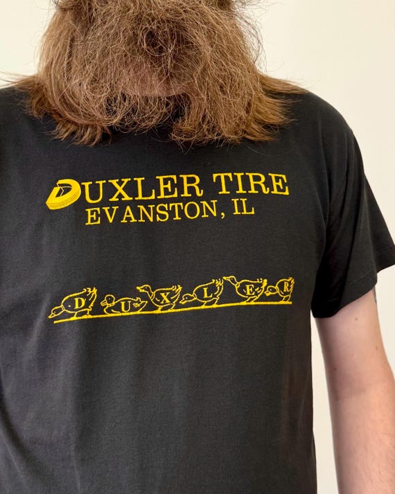 Vintage 1980s Duxler Ducks Tire Shop Graphic T Shirt | large