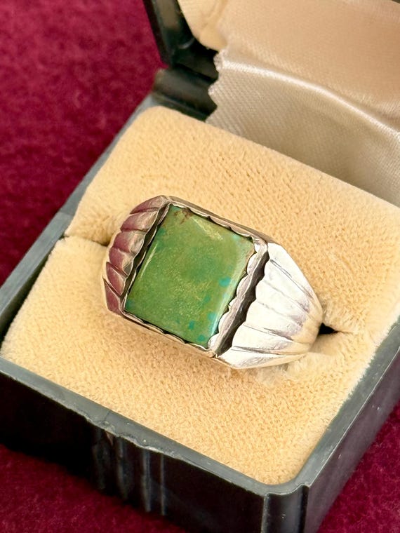 Vintage Green Turquoise Sterling Silver Mens Signet Ring | size 9.5