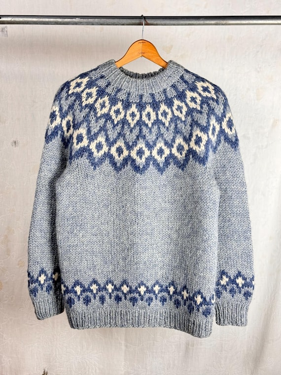 Vintage 1980s Icelandic Mohair Wool Hand Knit Fair Isle Sweater