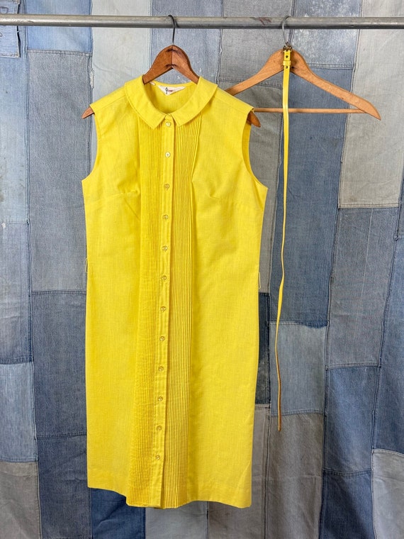 1960s Sleeveless Shirt Dress with Belt