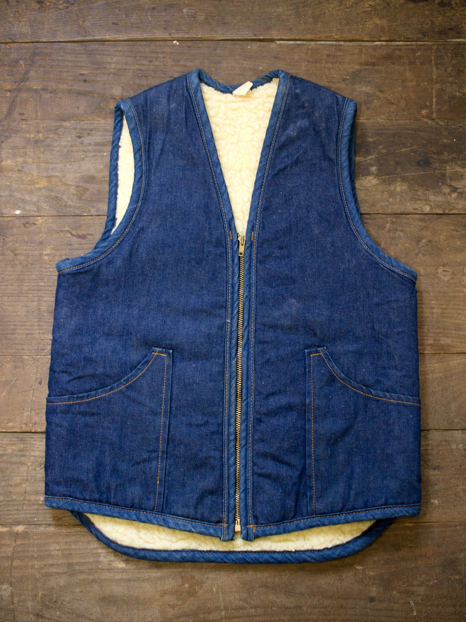 hyde vest