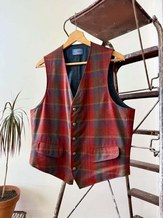 Vintage 1960s Pendleton Plaid Wool Waistcoat Vest | medium