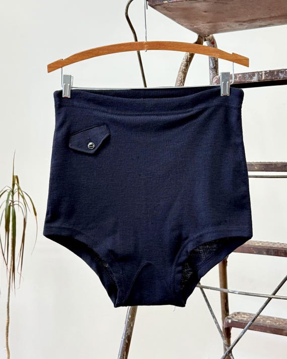 Vintage 1940s US Navy Diver Wool Swim Brief | mens M/L