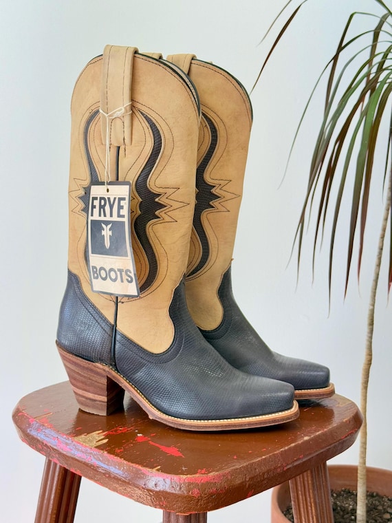 Vintage 1970s Frye Gray Longhorn Inlay Leather Cowgirl Boots Deadstock | womens juniors 5.5