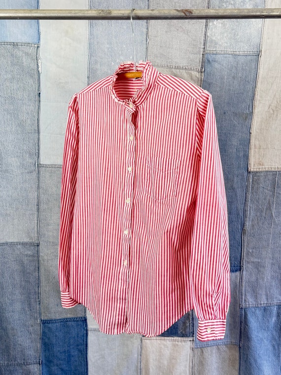 Vintage 1970s 80s Candy Stripe Ruffle Neck Shirt B