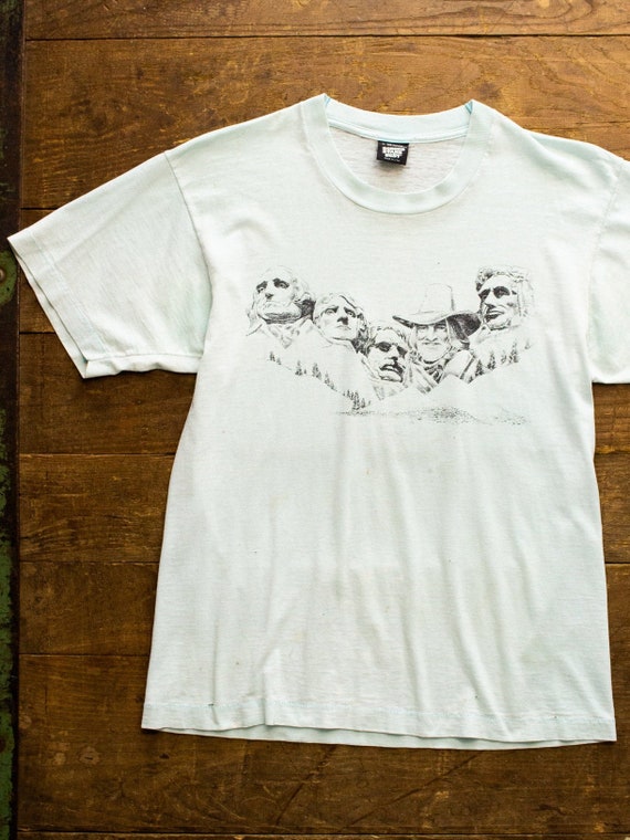 Willie Nelson T Shirt | Paper Thin Vintage Tshirt