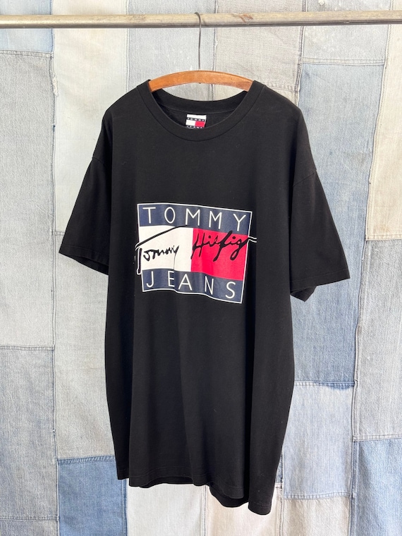 Vintage 1990s Tommy Hilfiger Jeans Graphic T Shirt - image 1