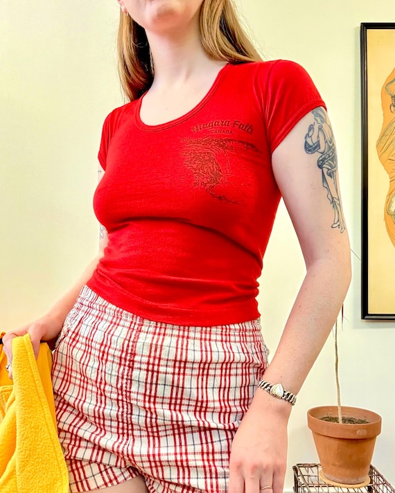 Vintage 1970s Niagara Falls Canada Graphic Baby Tee | xsmall small