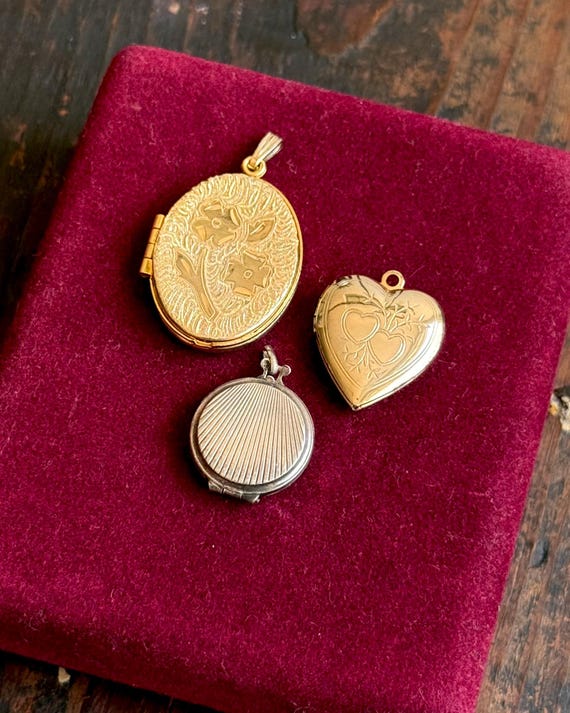 Vintage Costume Jewelry Photo Locket Necklace Pendant | pick one