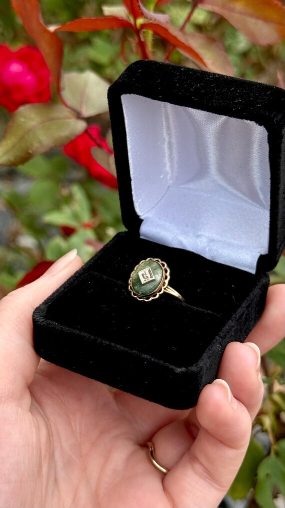 Vintage Art Deco Green Nephrite Diamond Center 10k Gold Ring PSCo | size 6