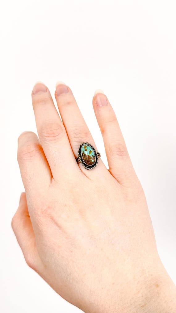 Vintage Robin Egg Turquoise Rope Border Sterling Silver Ring
