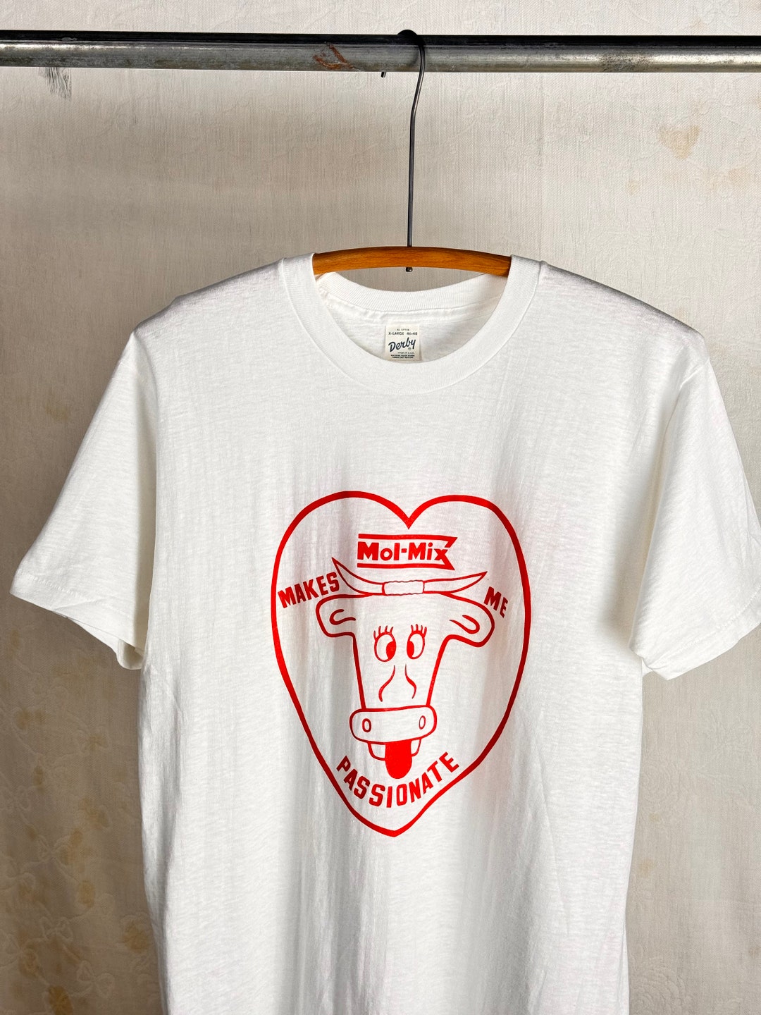 Vintage 1970s Cow Humor Mol Mix Graphic T Shirt