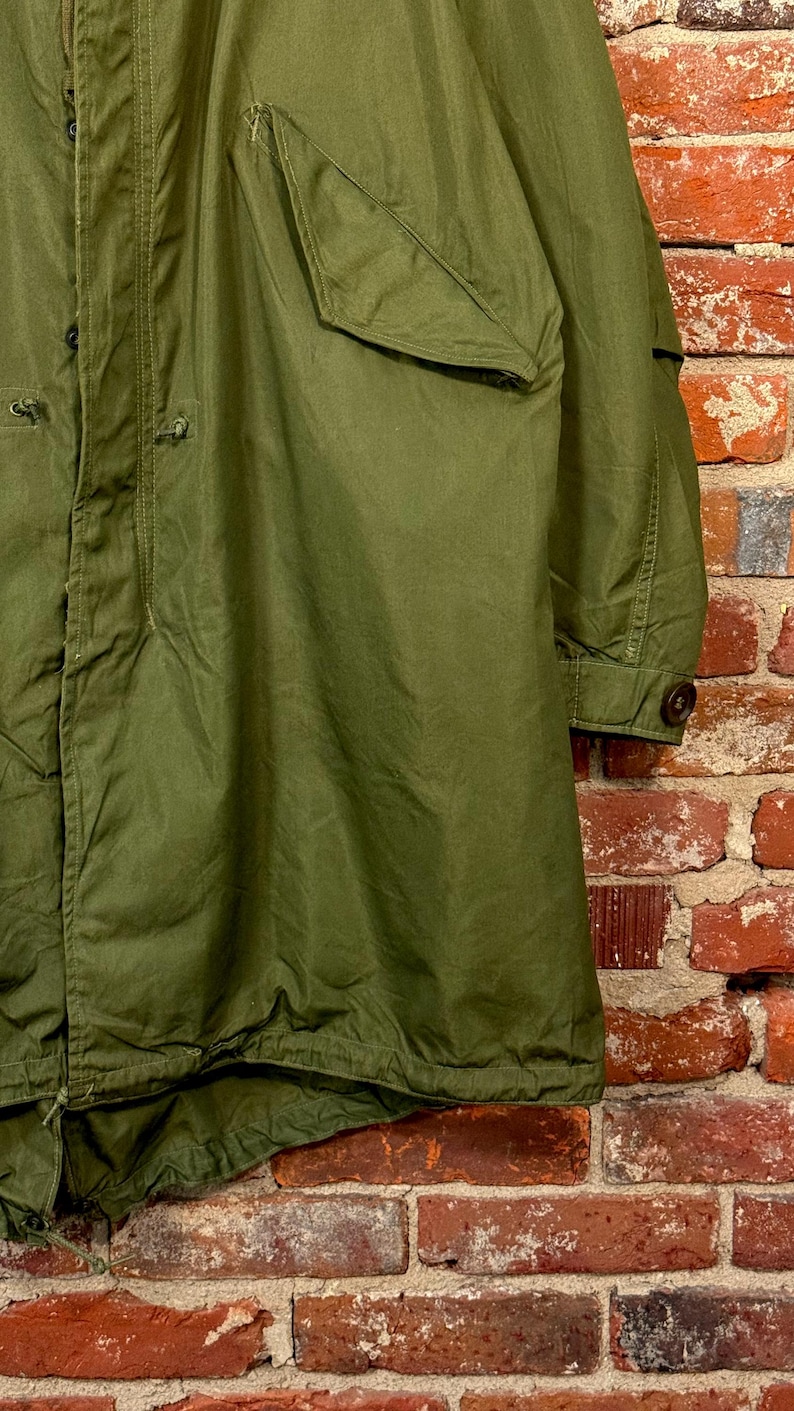Vintage 1952 M-1951 Fistail Parka Hooded Shell US Military image 8