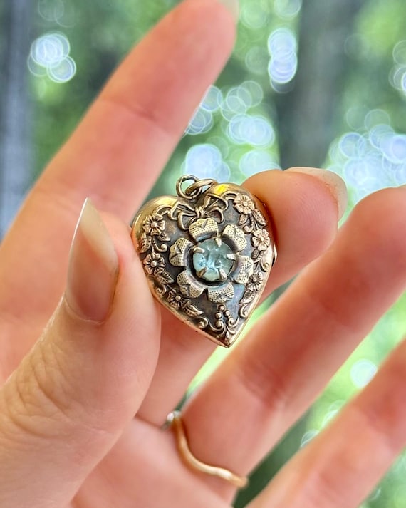 Vintage Gold Filled Aqua Paste Bow Ribbon Repousse Heart Locket Pendant