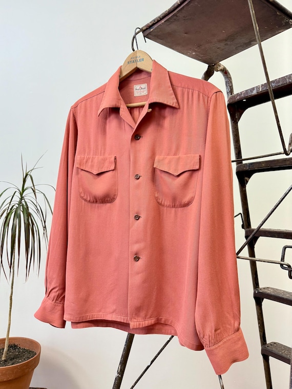 Vintage 1950s Loop Collar Rose Clay Gabardine Shirt Royal Knight | medium