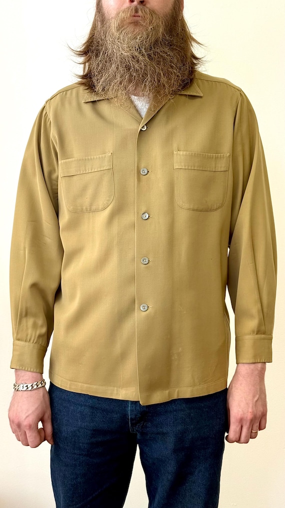 Vintage 1950s Forstmann Charmeen Worsted Twill Loop Collar Shirt | mens medium large