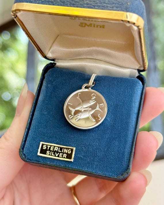 Vintage 1960s Pisces Coin Sterling Silver Zodiac Pendant Franklin Mint Gift Box