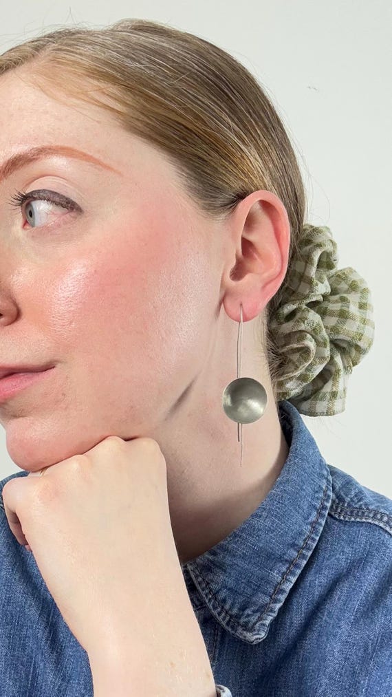 Vintage 1980s Modernist Hand Crafted Brass Aluminum Wire Disc Earrings