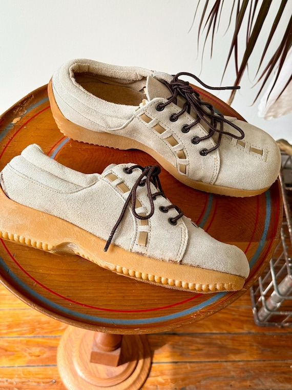 Vintage 1970s Chunky Round Toe Rubber Sole Suede Leather Shoes Spain | womens 7