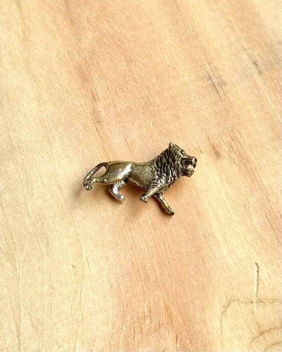Vintage Zodiac Leo Lion Sterling Silver Gold Tone Charm