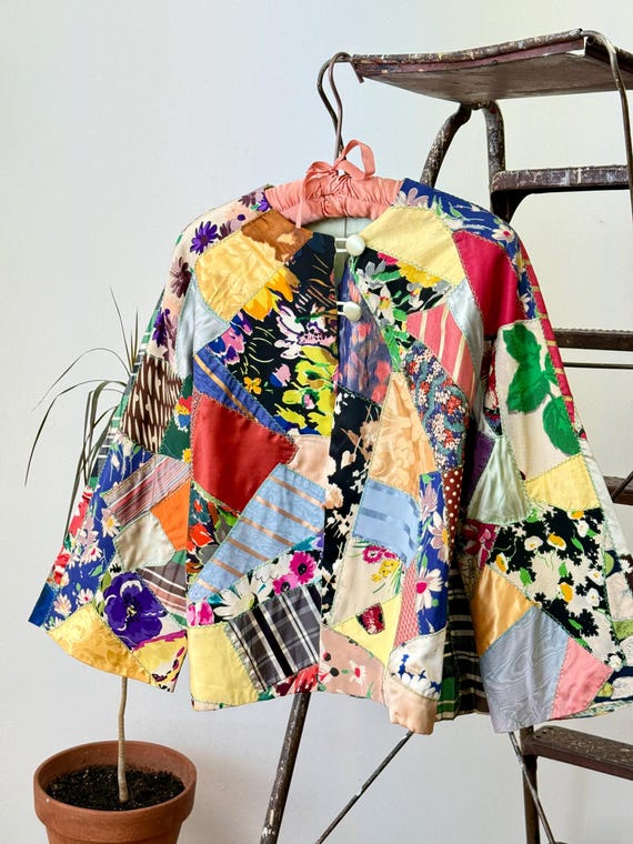 Vintage 1930s Crazy Quilt Patchwork Swing Jacket | one size
