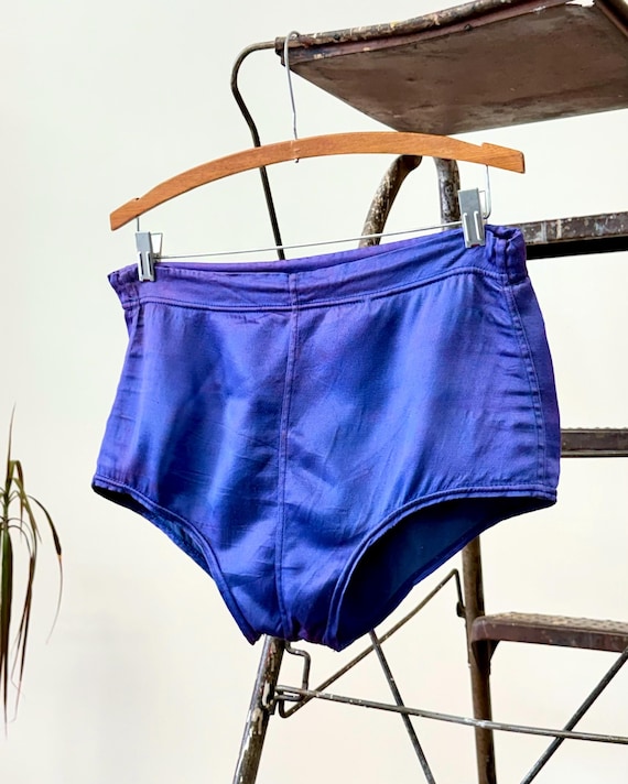 Vintage 1940s Satin Rayon Lastex Swimwear Brief Pilgrim Sportswear | mens 34