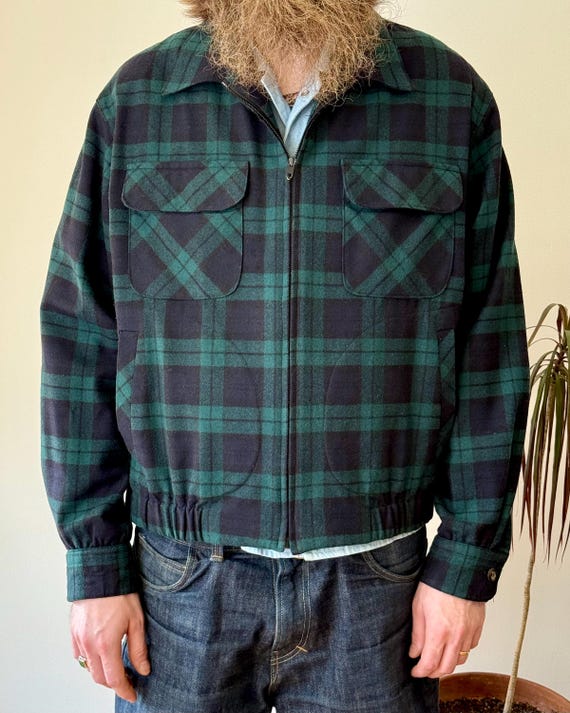 Vintage 1980s Pendleton Flap Pocket Green Wool Plaid Zip Jacket | large
