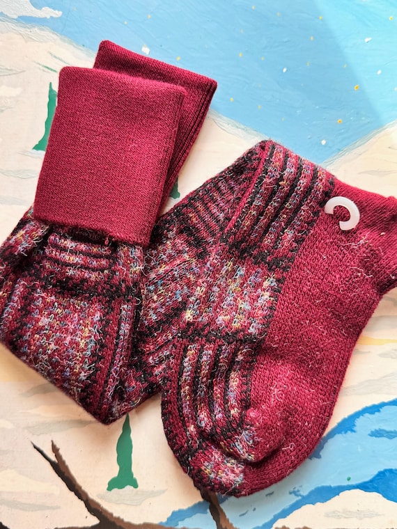 Vintage 1980s Basketweave Knee High Socks made in USA | maroon rainbow