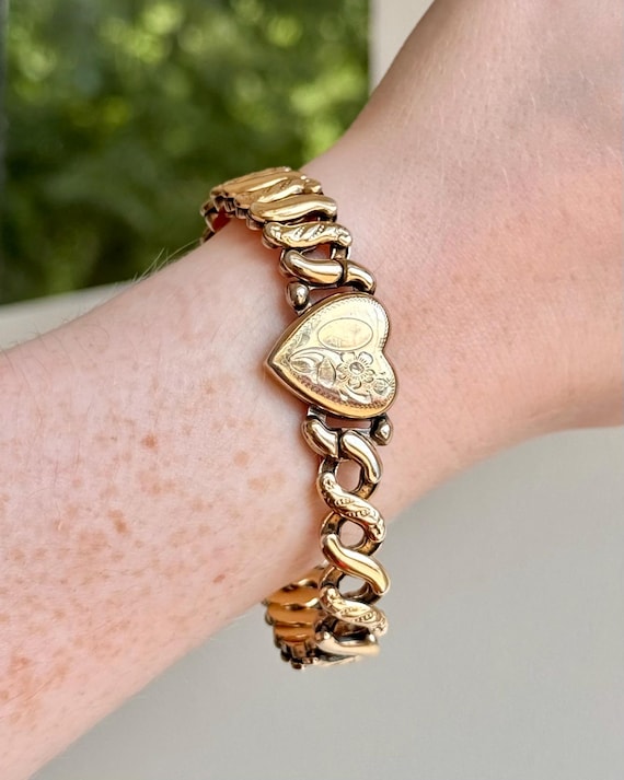 Vintage 1940s Sweetheart Filigree Floral Gold Plated Expansion Bracelet | large size