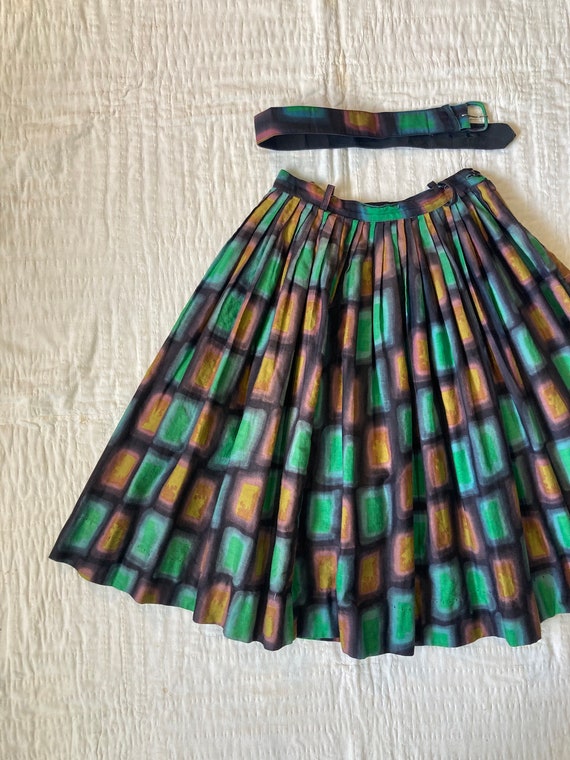 1950s Rainbow Watercolor Print Skirt with Belt - image 3