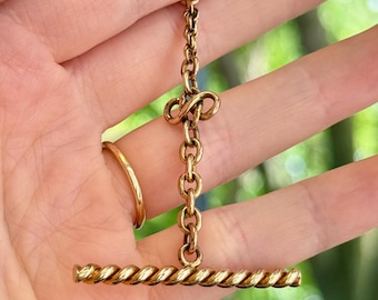 Catena per orologio a T intrecciata in oro antico, elemento di gioielleria