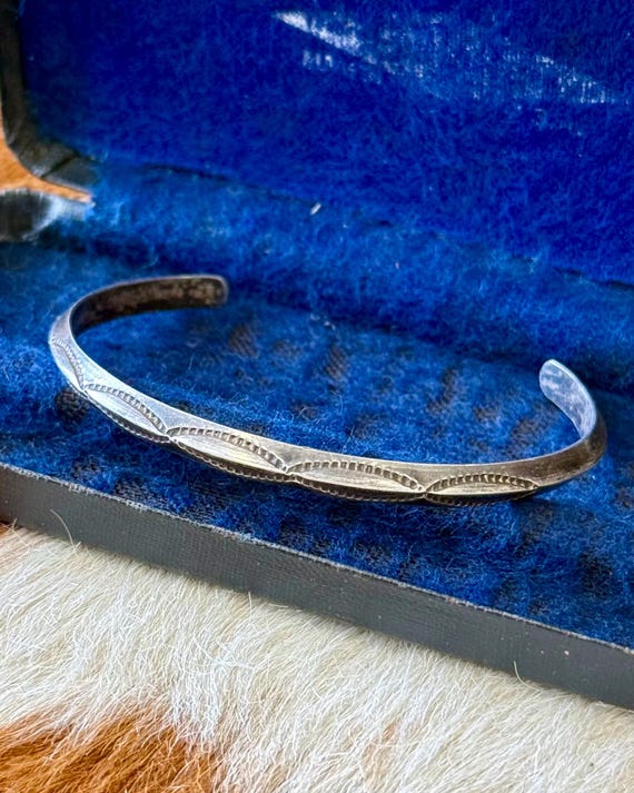 Vintage Sterling Native American Hand Stamped Carinated Ingot Thin Cuff Bracelet