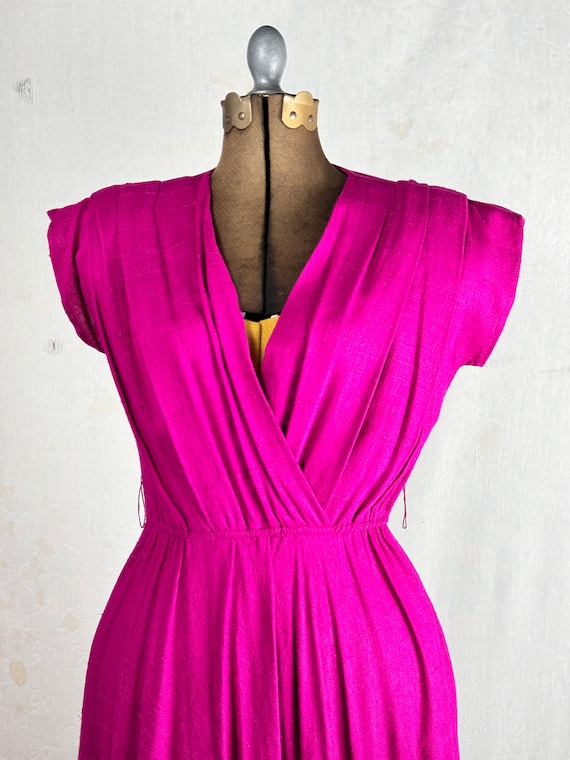 Vintage 1970s Magenta Linen Wrap Fit n Flare Dress