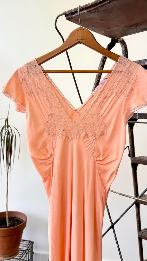 Vintage 1940s Pink Silk Bias Cut Long Slip Dress | small