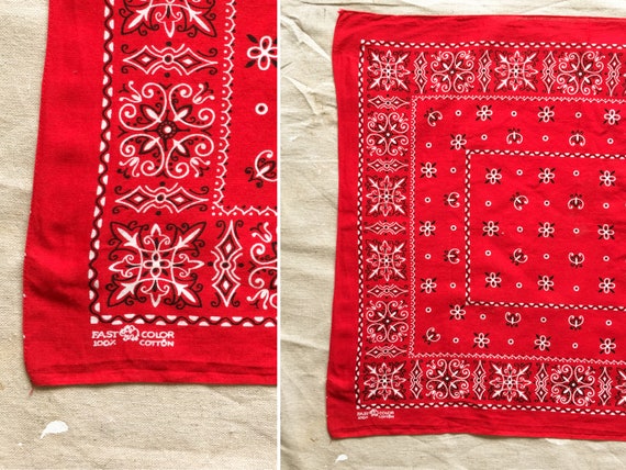Elephant Trunk Up | 50s 60s Bandana | Vintage Red